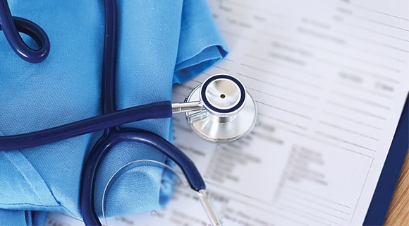 От чего болит низ спины у мужчины